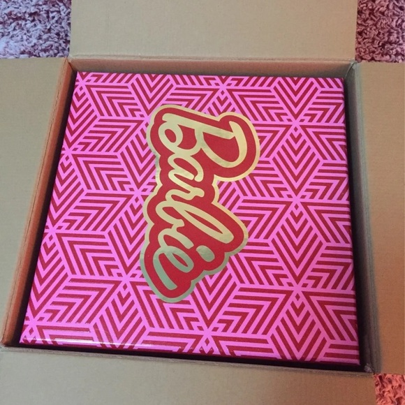 Sephora Other - Barbie PÜR X 12PCS Vault